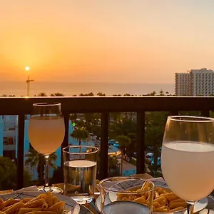https://las-americas-ocean-view.tenerifehoteles.net